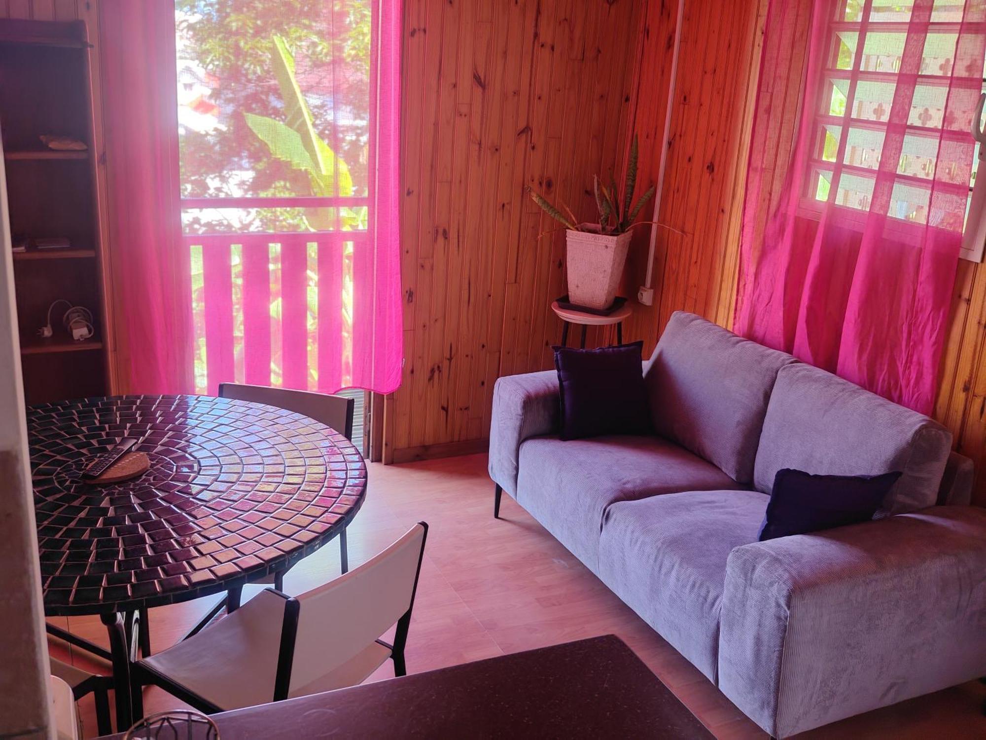 Appartement Idealement Situe แซงต์-เดอนี ภายนอก รูปภาพ